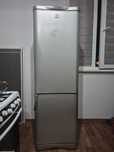 Холодильник Indesit