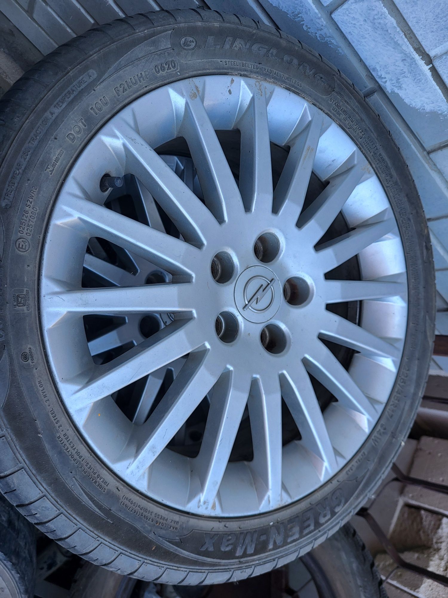 Летние шины с диском Opel Signum