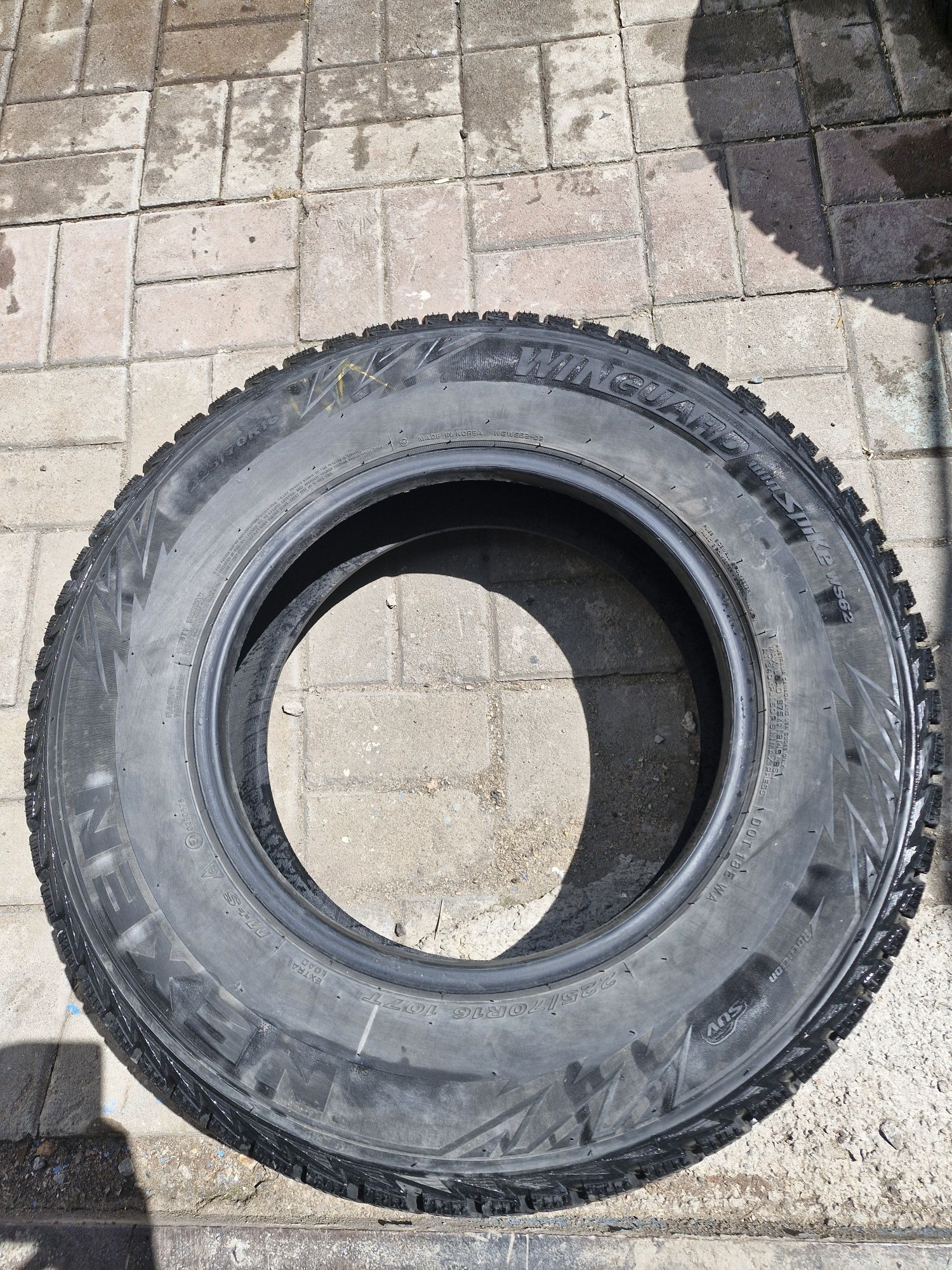 Продам зимнию резину r 16