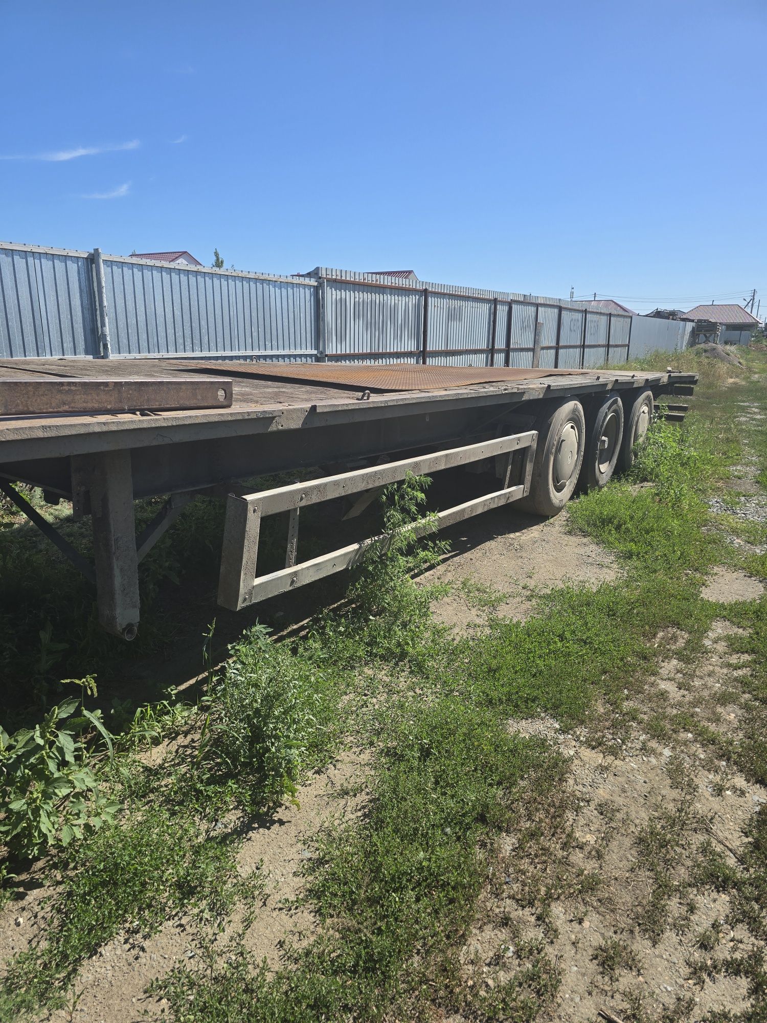 Продам полуприцеп
