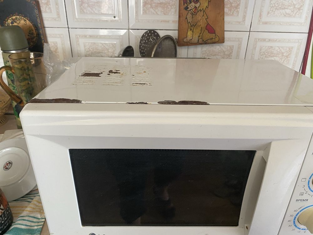Продам микроволновую печь LG