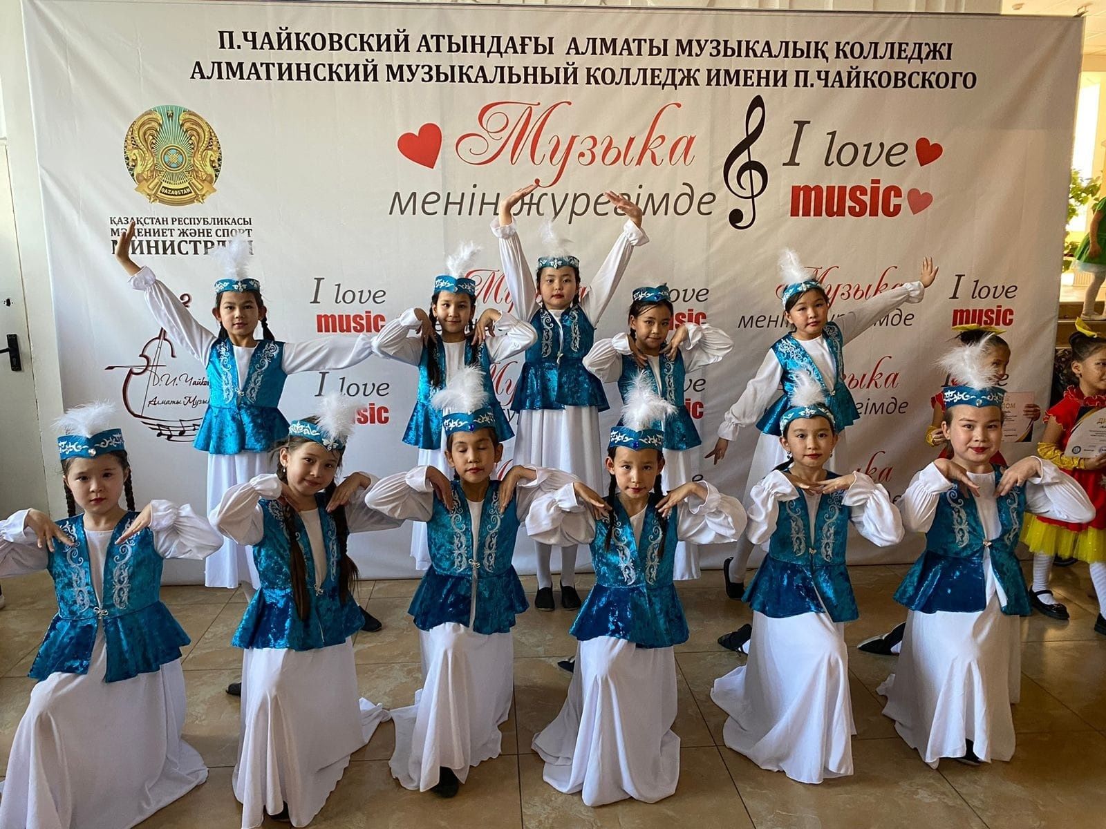 Национальные. Детские и взрослые. Народные. Мира. Прокат костюмов.