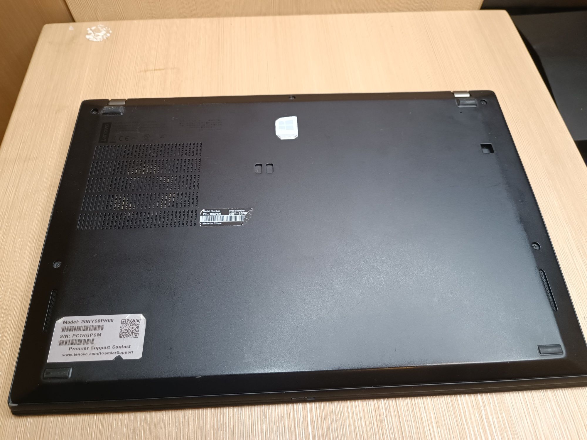 Ноутбук Lenovo ThinkPad t490s | i5-8365U | 8GB | 256GB NVMe