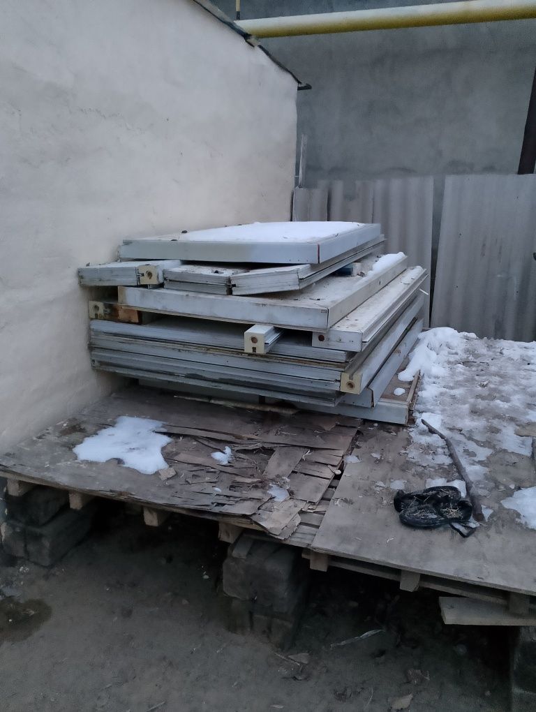 Продам морозильной камере.