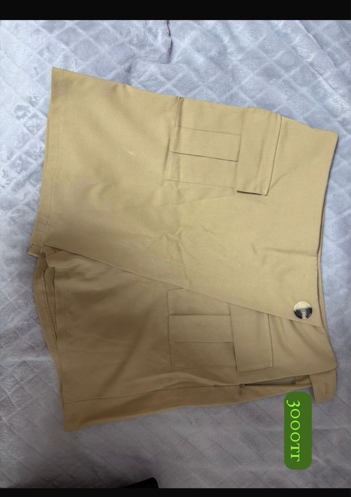 Продам женскую юбку