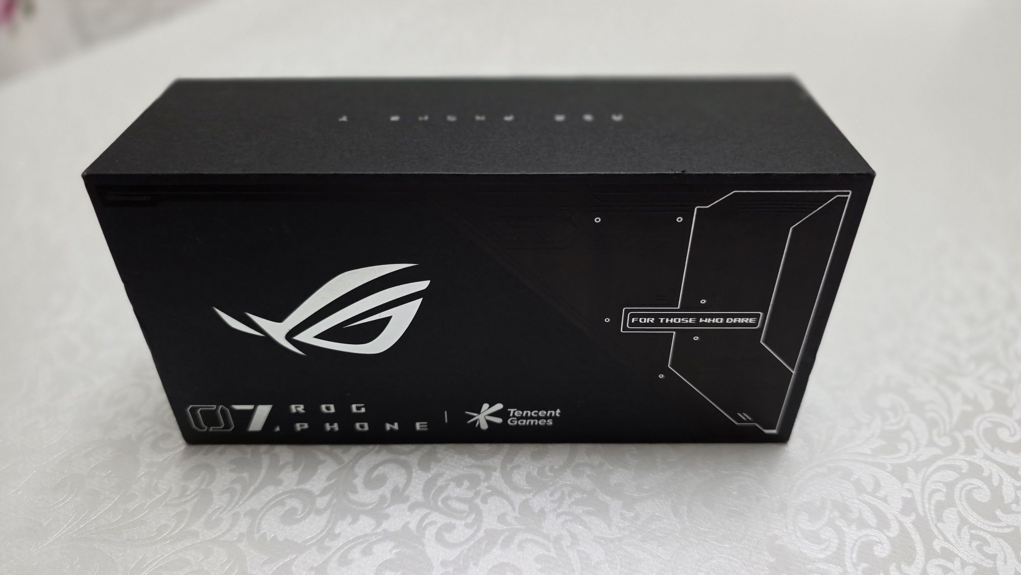 Asus ROG phone 7 512ГБ, 16ОЗУ