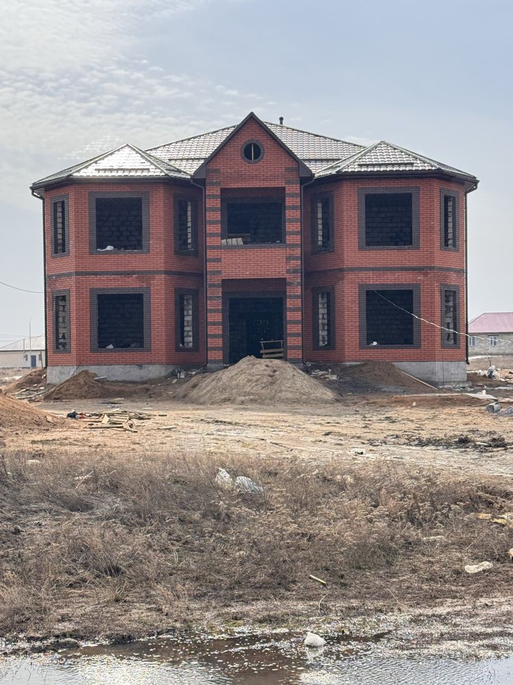 Кровельный услуги ремонт крыш .продам лента кровельный