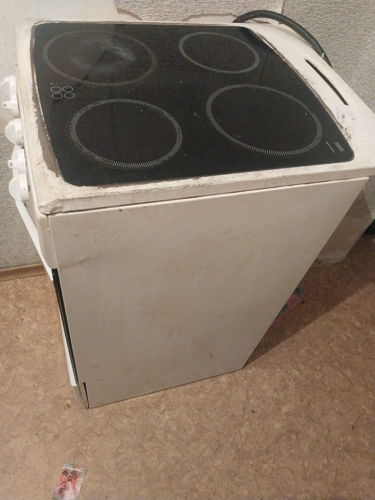 Продам плитку. Цена 30000т