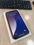 iPhone 11 64GB. Red