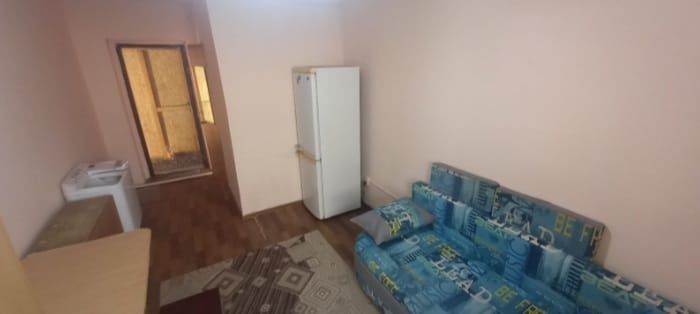 Сдам комнату в районе Мереке с душем и туалетом внутри
