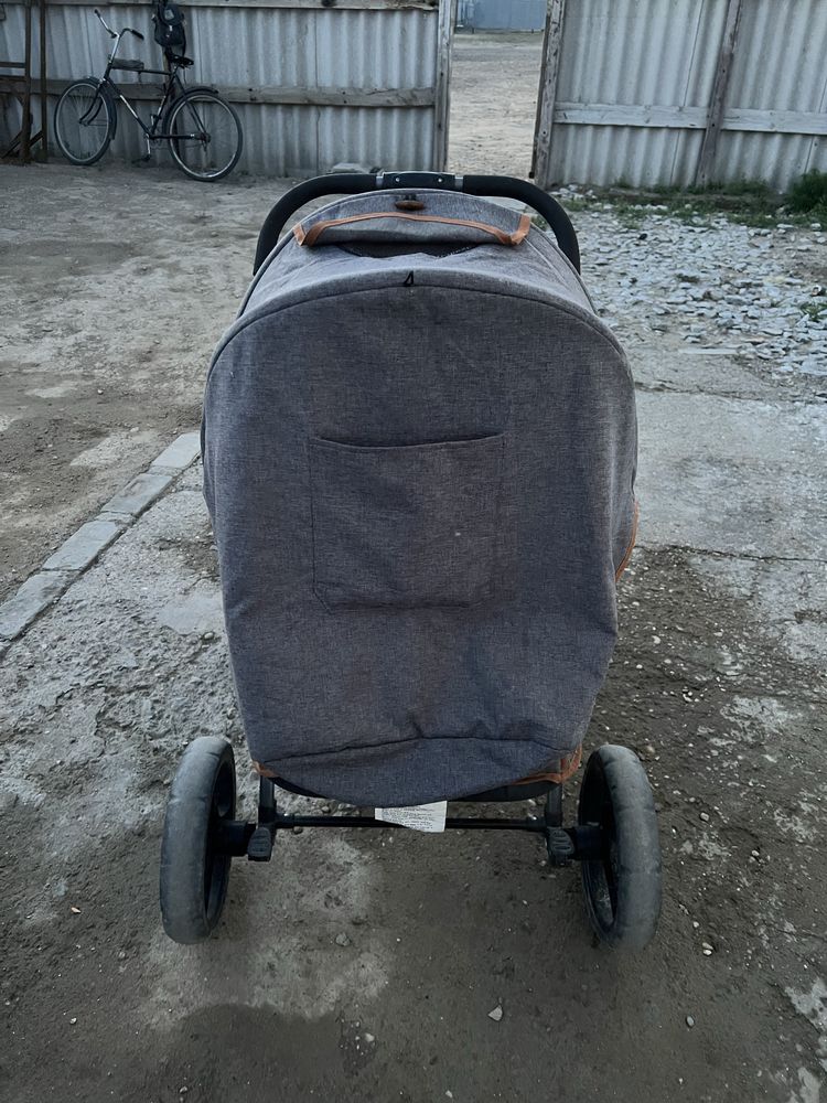 Продам коляску Семей