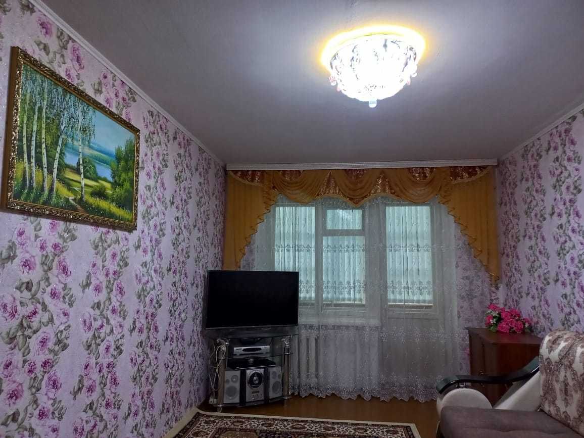 Продам  3-х комнатную квартиру на КСК в районе Бульвара молодежи.