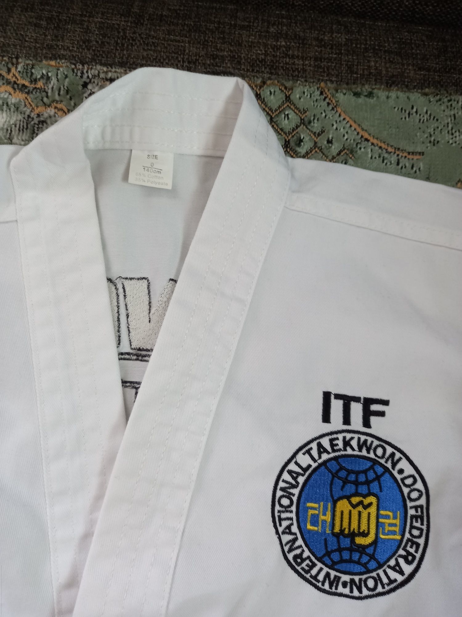 Продам кимоно в отличном состоянии