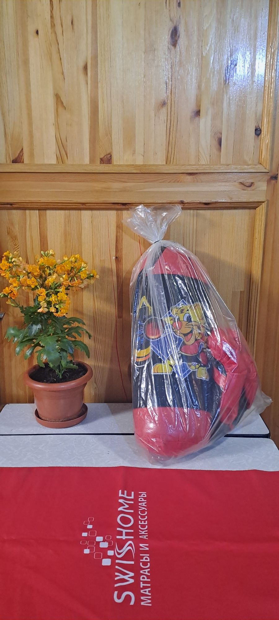 Детская боксерская груша.