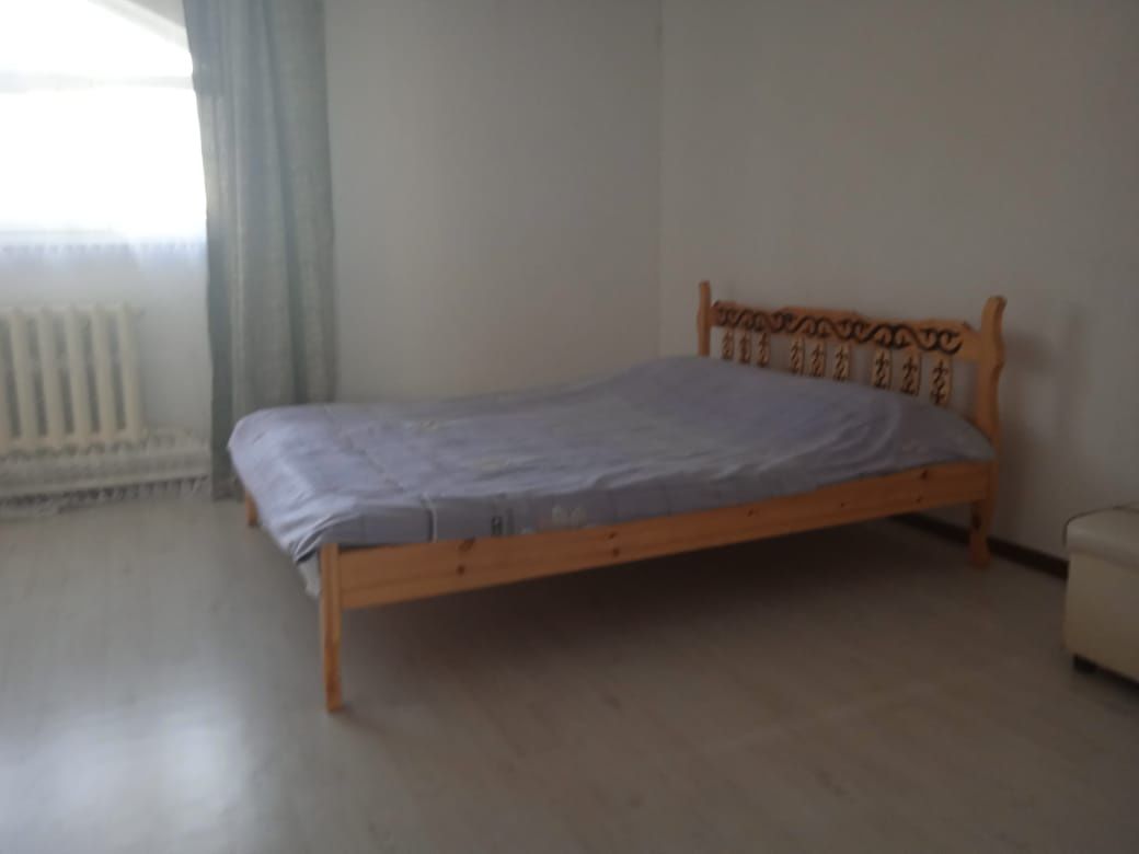 Продам  дом с бизнесом  3 .  2 этажных  котеджа