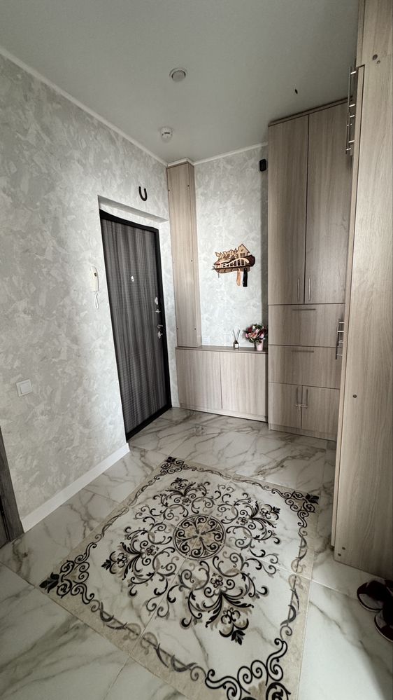 Продам 3-х комн в Жас Оркен.