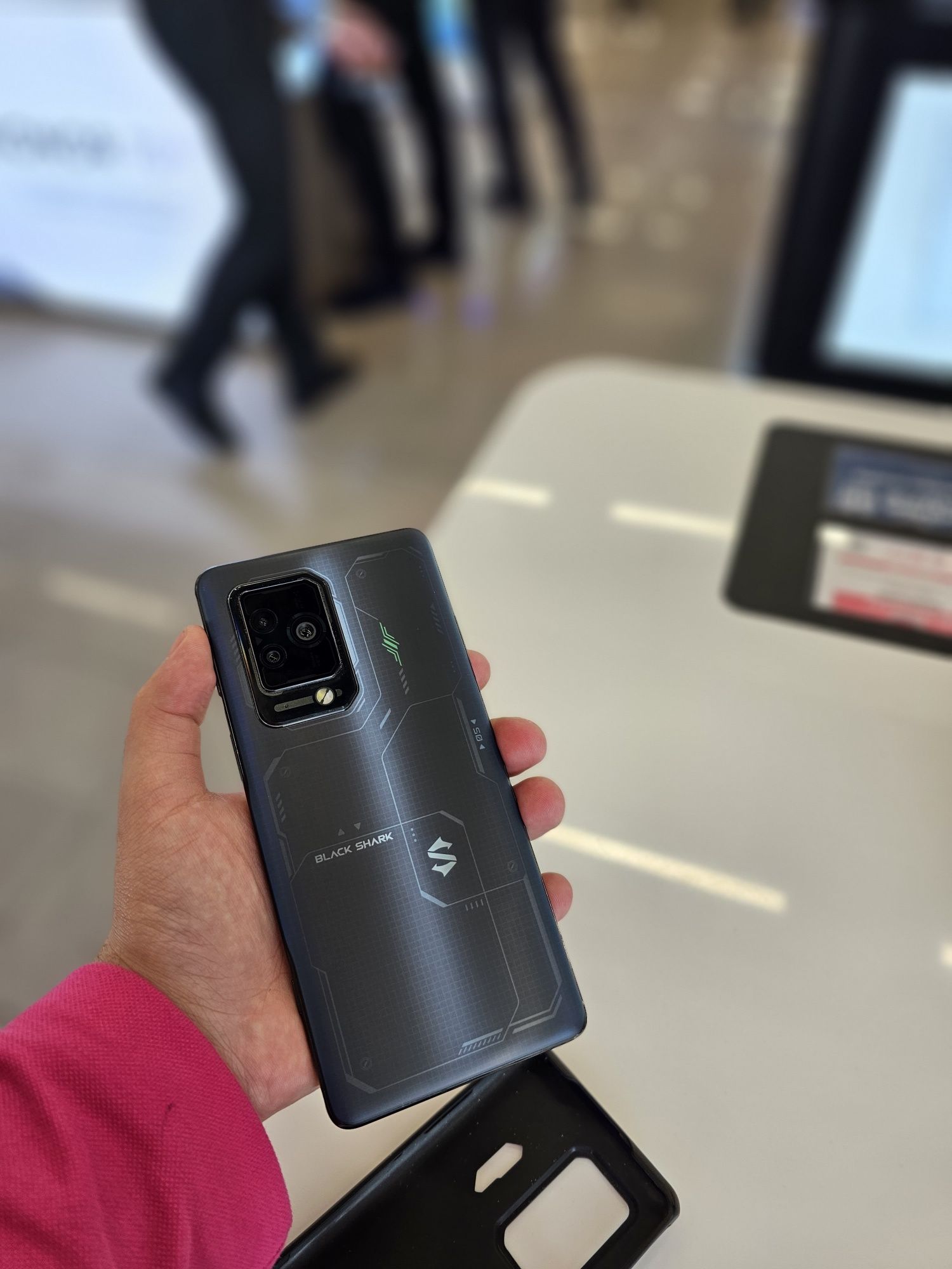 Black shark 5 pro с гарантией
