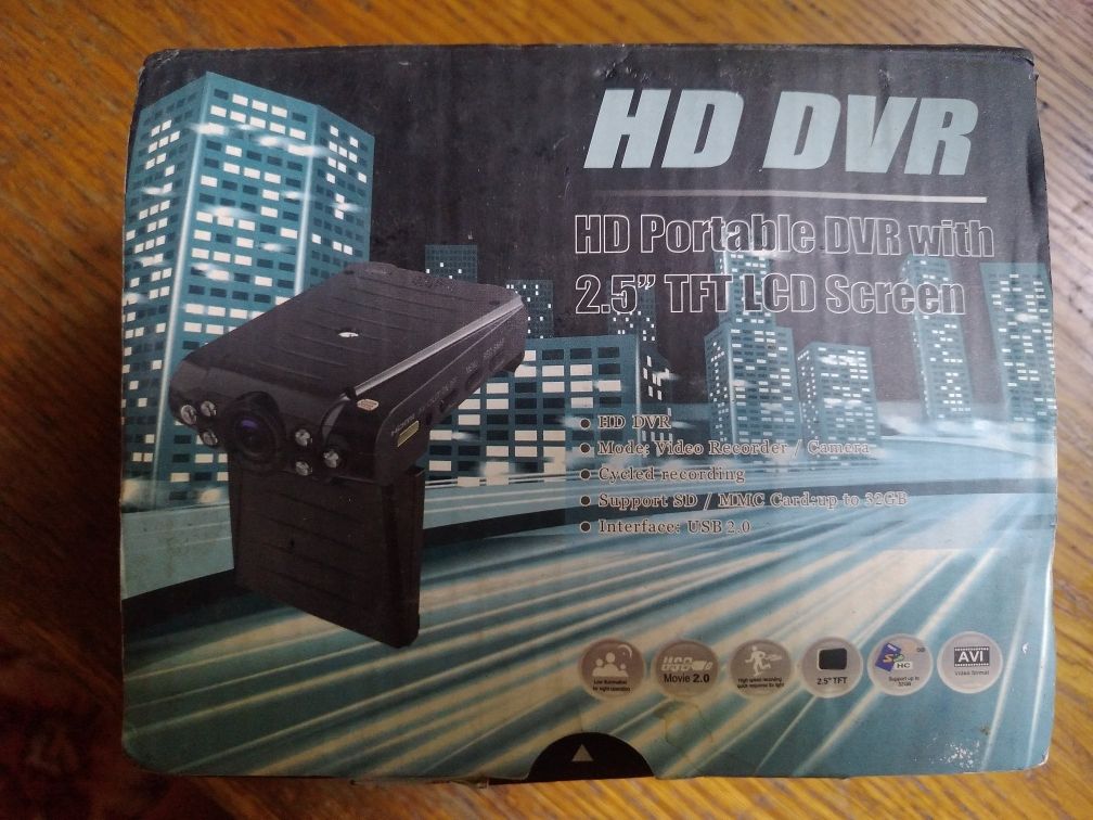Видео регистратор  новый для авто HD DVR