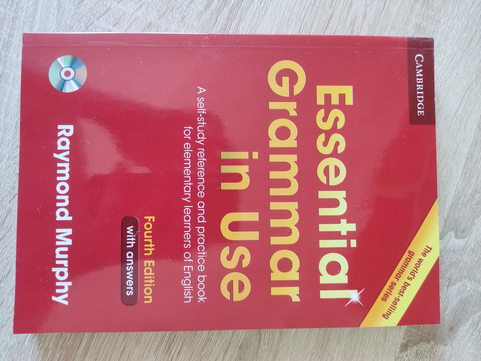 Книга Essential Grammar in Use для изучения английского языка