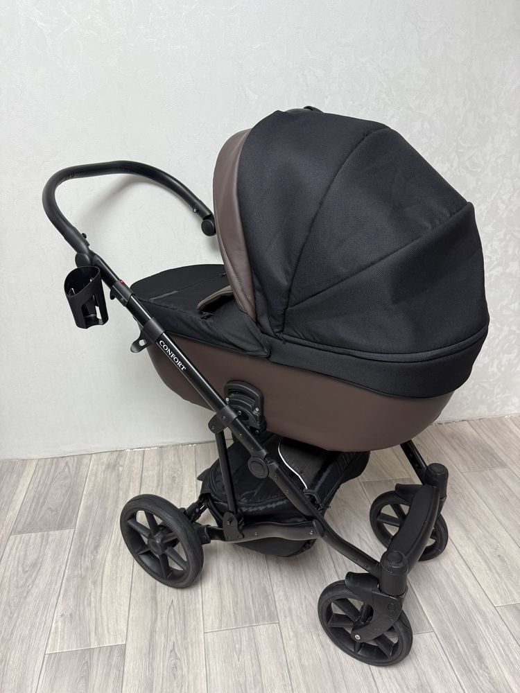 Продам коляску PITUSO CONFORT 2в1