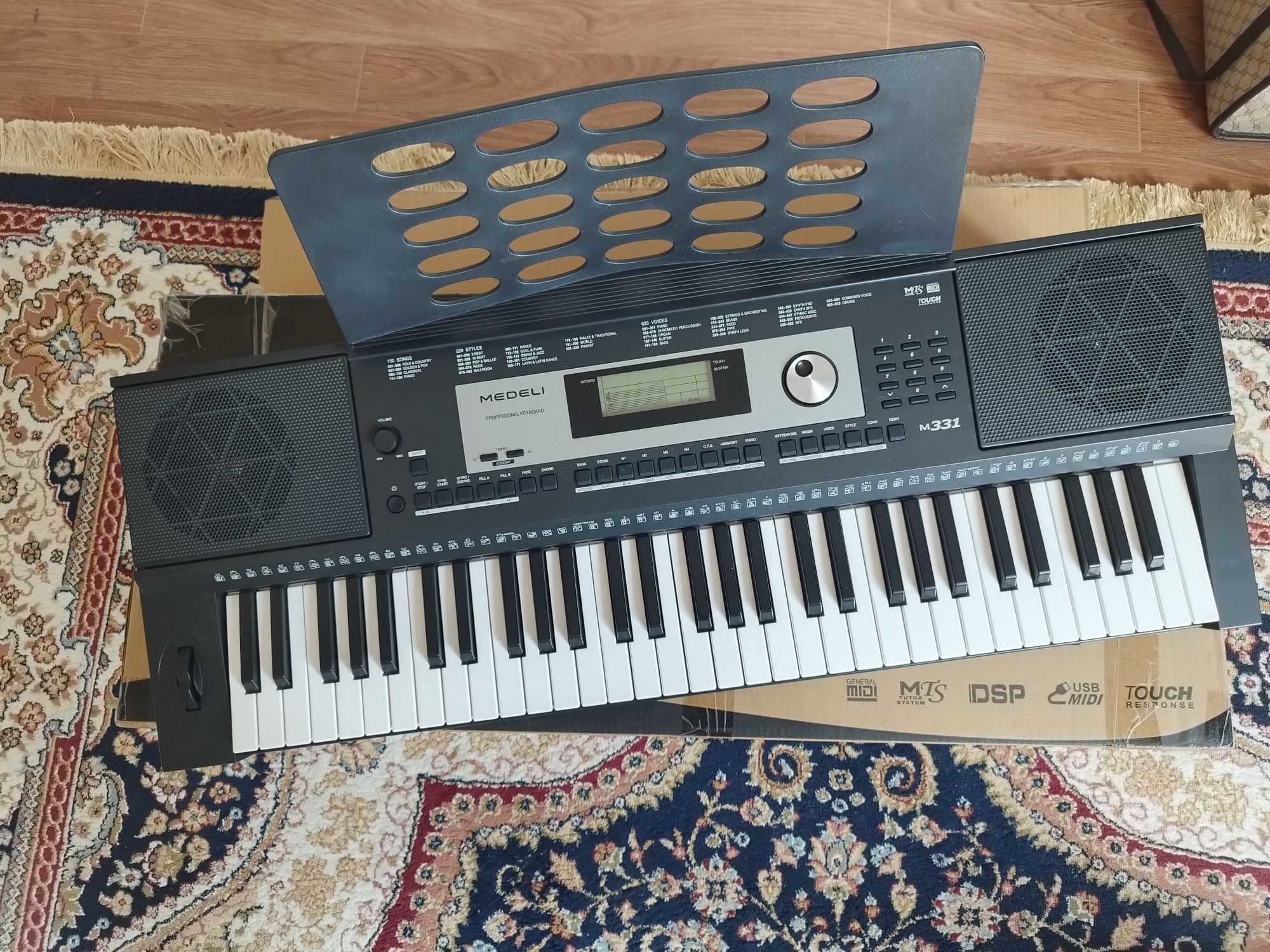 Medeli M331 Синтезатор
