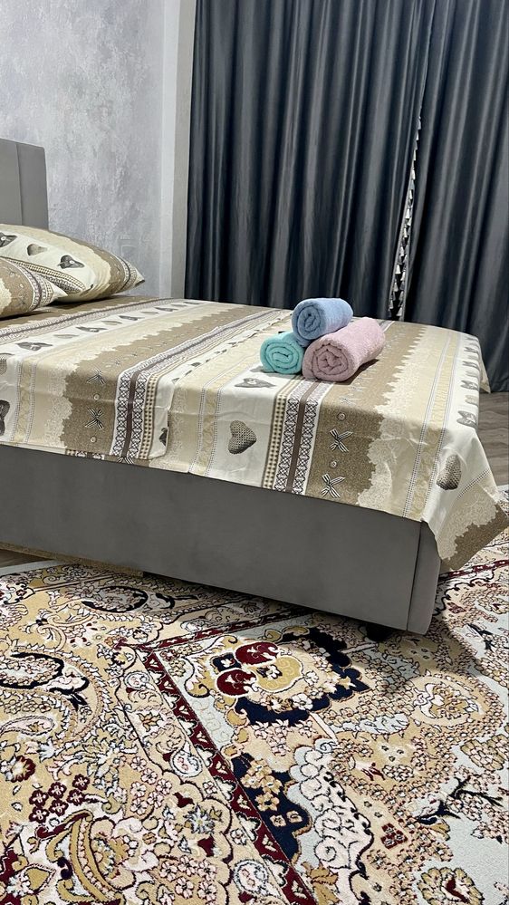 Сдаеться квартира по суточно и по часам. Район Батыс 2.