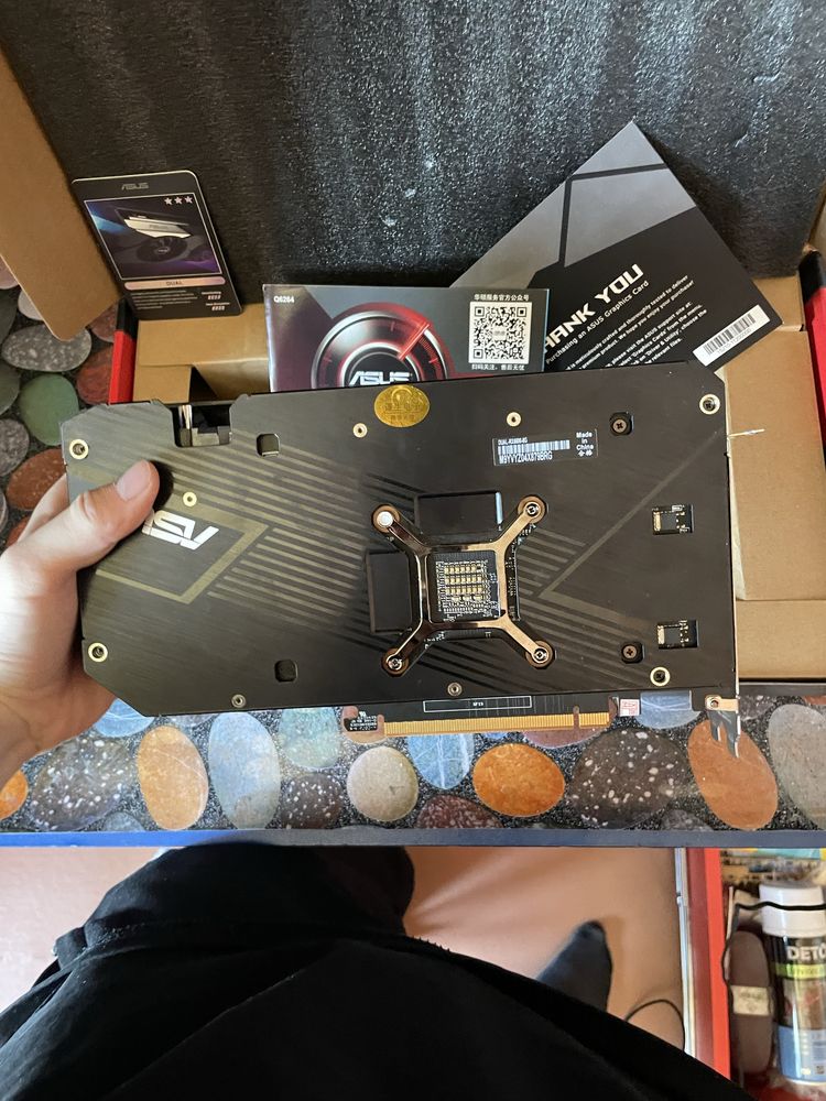 Rx 6600 asus.