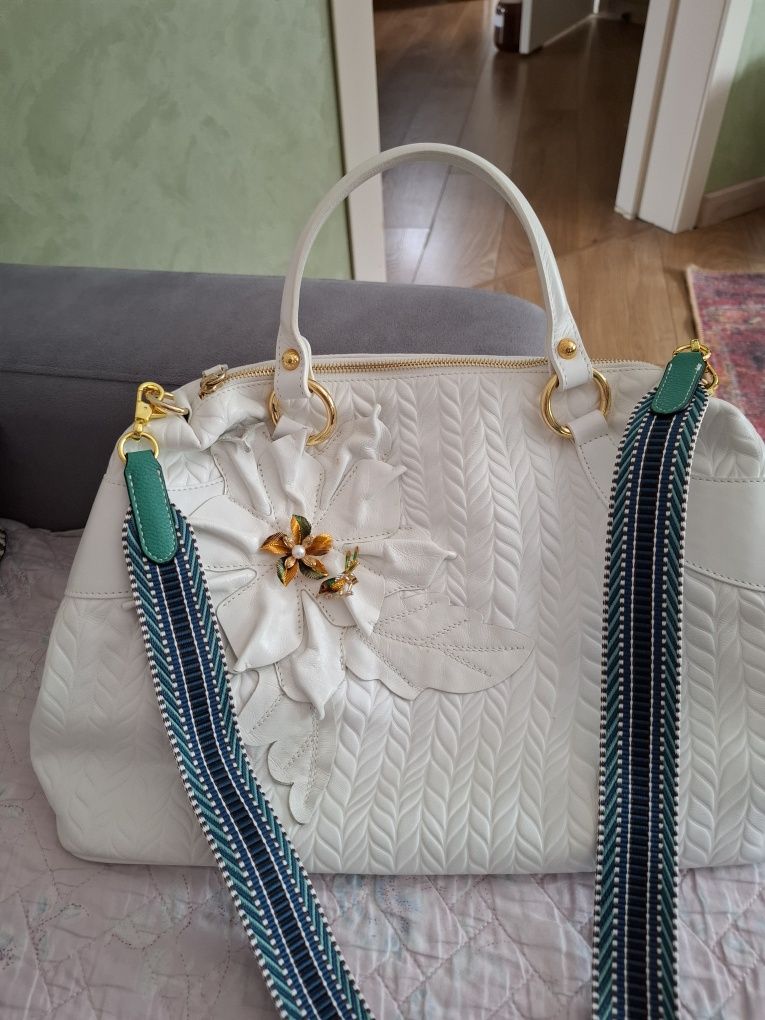 Продам сумку кожаную  Braccialini Италия. Оригинал