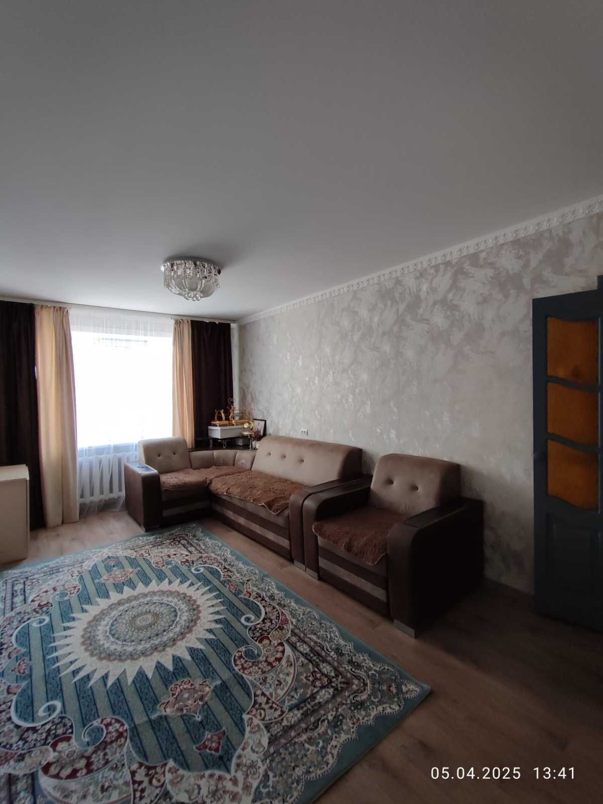Продам 3 комнатную Центр