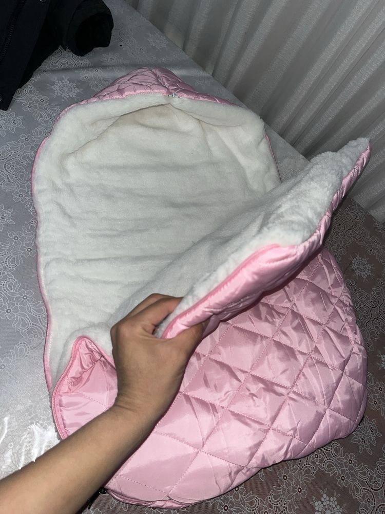 продам конверт на выписку, абсолютно новый