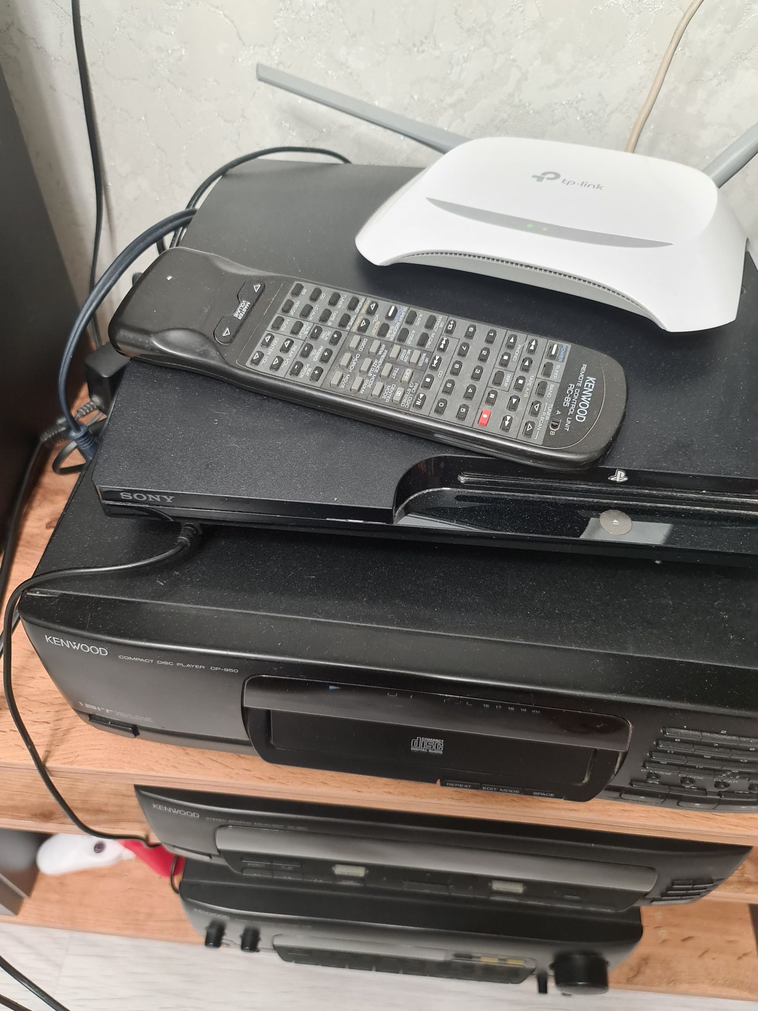 Продам Kenwood a 85