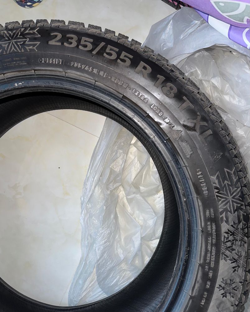 Зимняя резина в отличном состояние Continental Icecontact 2