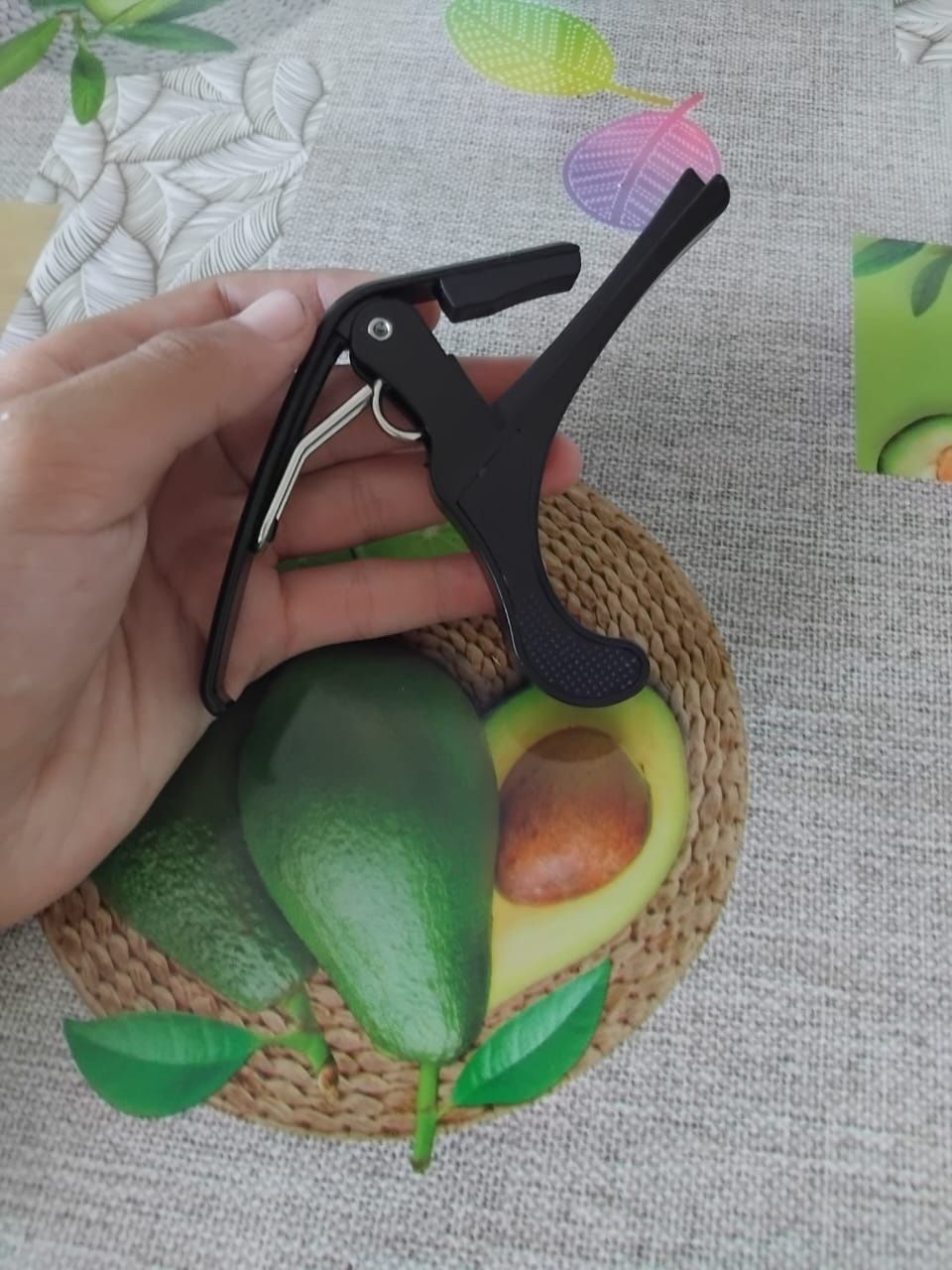 Акустическая гитара