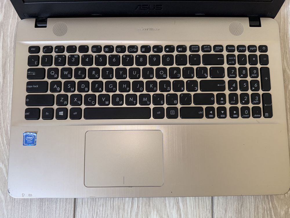 Ноутбук ASUS VivoBook Max X541