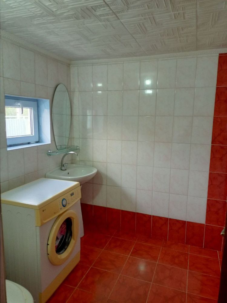 Продам Дом 12 соток земли 100кв.метров