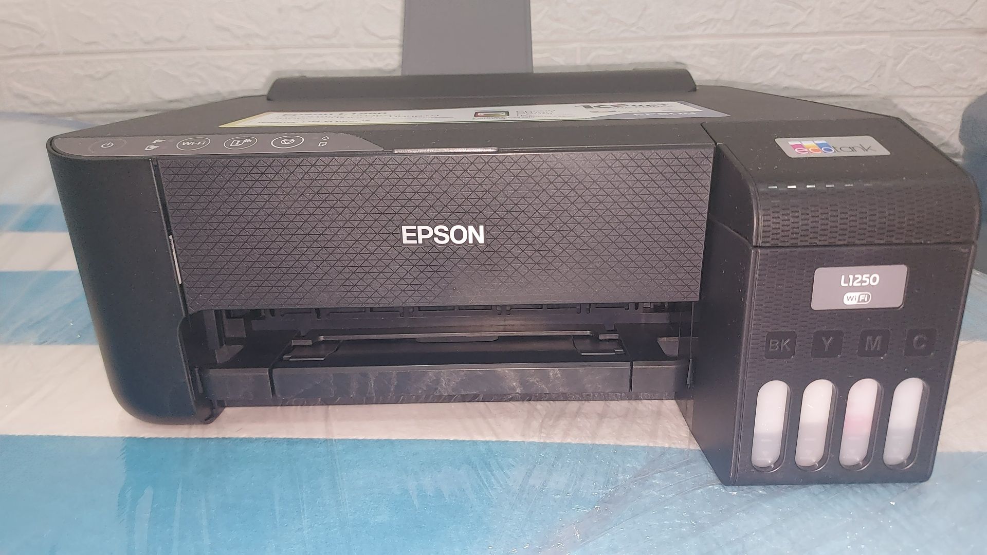 Принтер цветной Epson