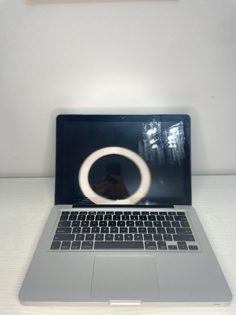 МакБук(makbook) про 13" мид 2010