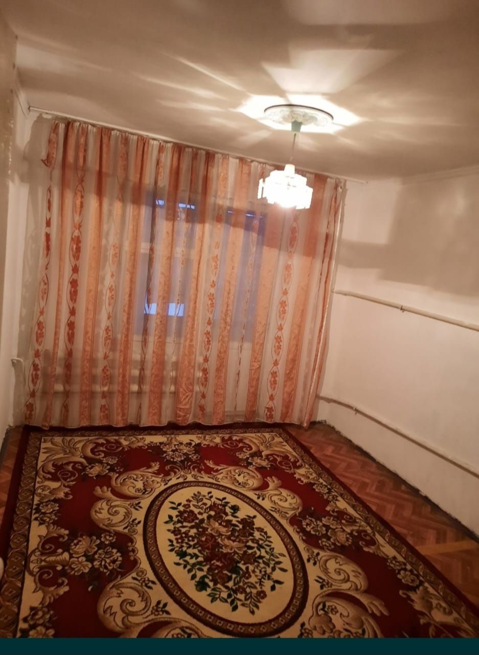 Кулсары 5мкр 2болмели пәтер узак мерізімге жалга беріледі 70000+кому