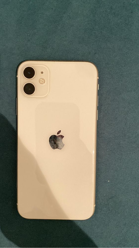 iphone 11 сатылады