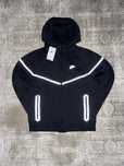 Nike Tech Fleece Reflective