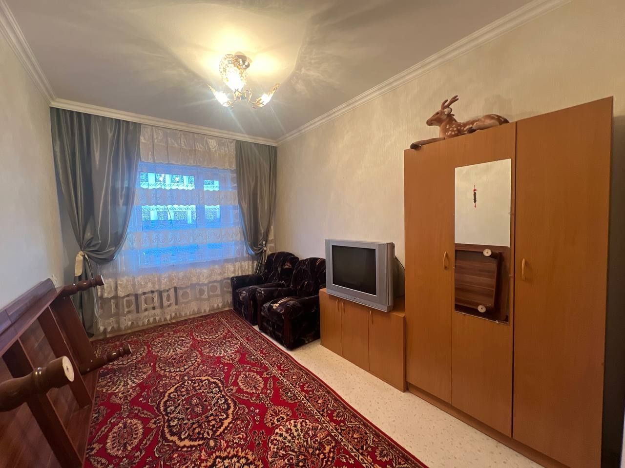 Продаётся 4х комнатная Ленинградского проекта Сатпаев 150 на 4 этаже