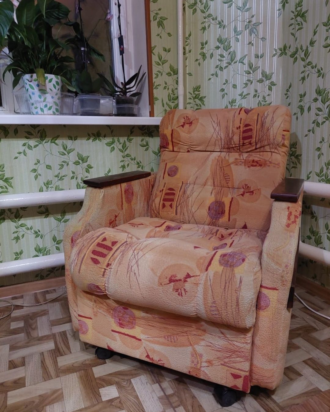 Диван и 2 кресла