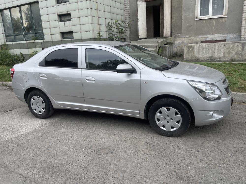 Сдам автомобиль в аренду
