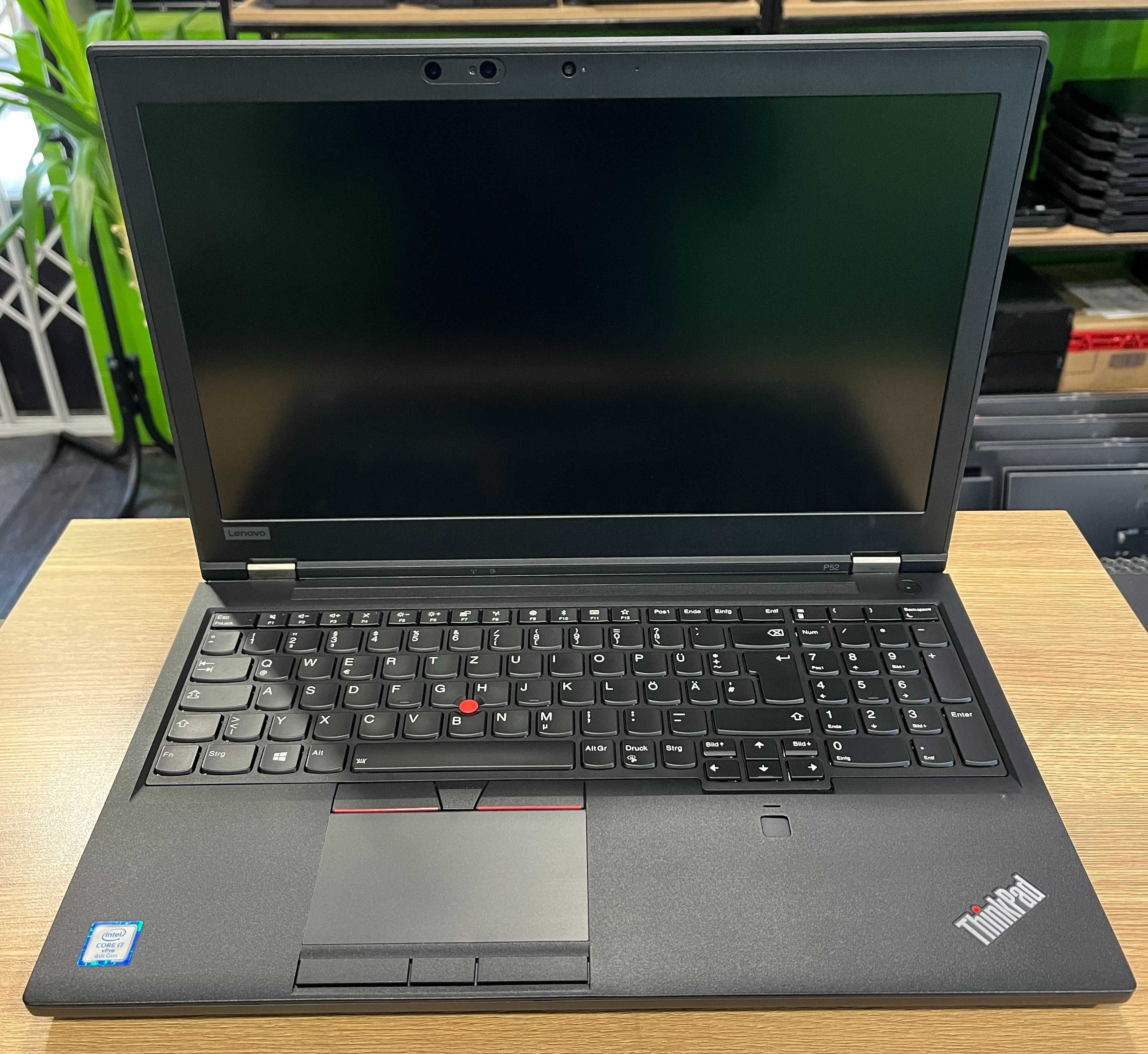 LENOVO ThinkPad P52.Core i7-8850H 2.1/4.3 GHz, 32/512 GB, NV Quadro