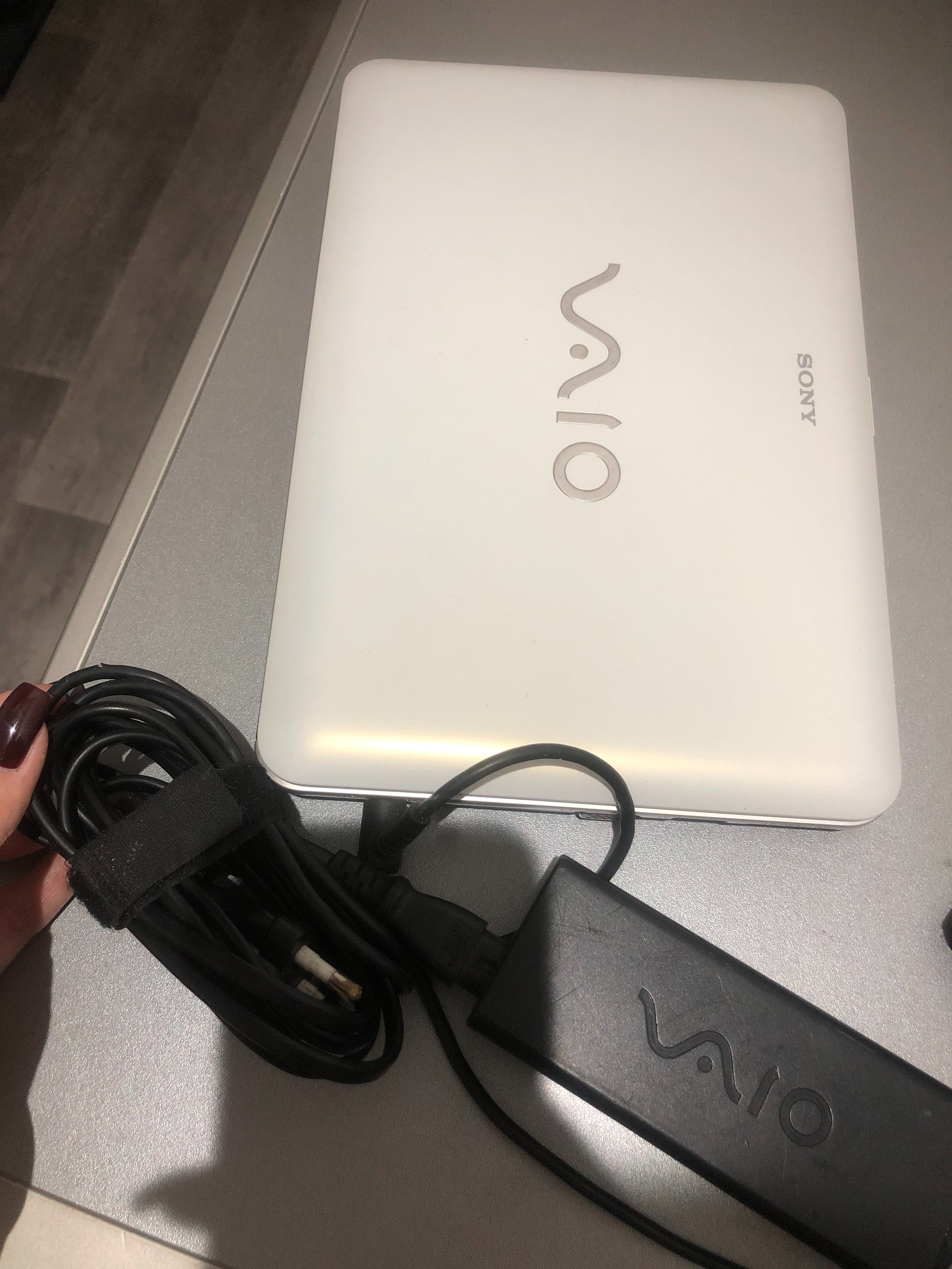 Ноутбук SONY Vaio