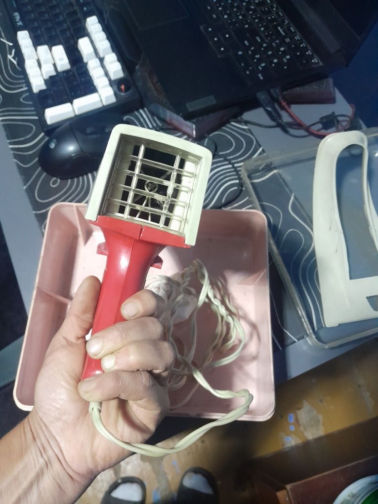 Продам фен для волос
