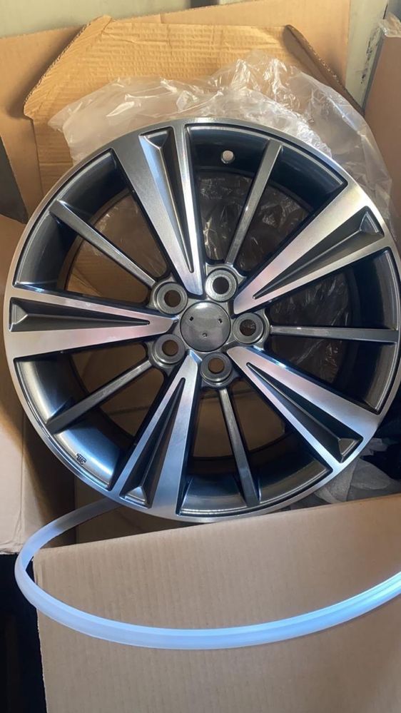 Продается комплект диск R16 5x100