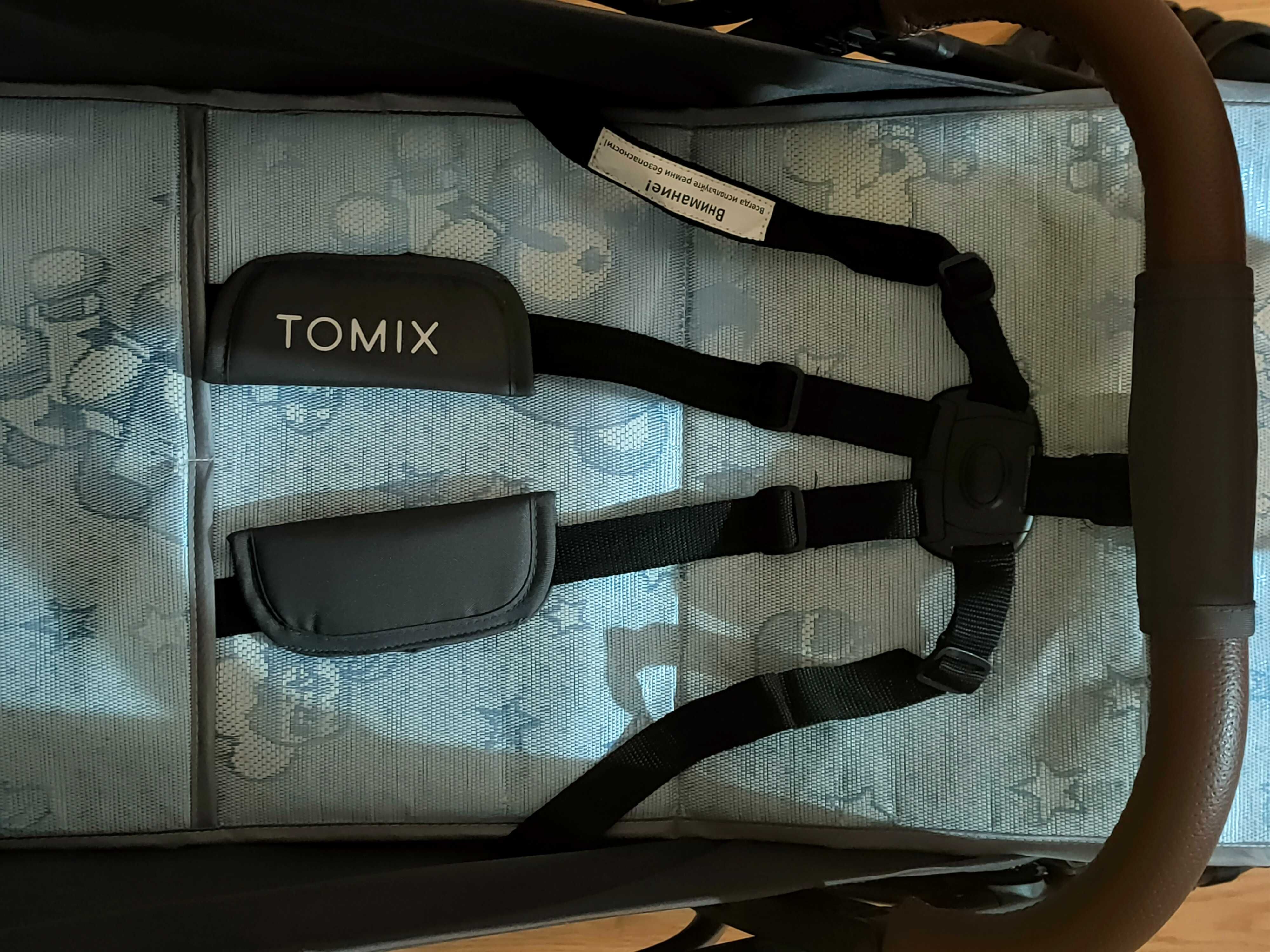 Детская коляска фирмы TOMIX. Почти новая. Всесезонная Трансформер!