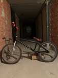 BMX. Спортивно трюковый велосипед