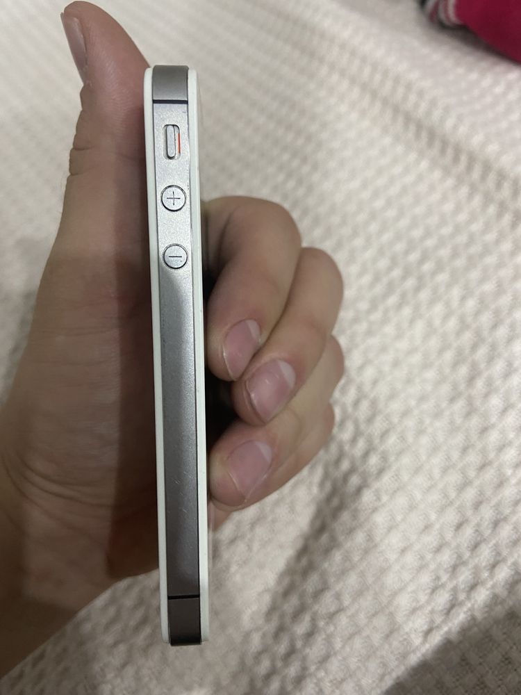 Iphone 4s 16 Gigabite